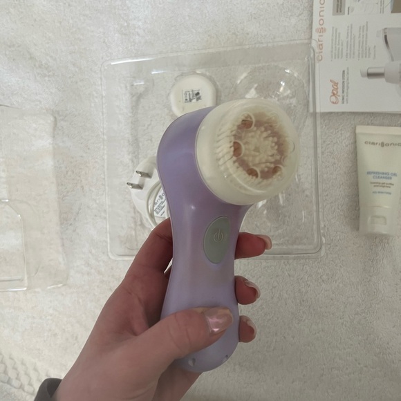 Clarisonic - Picture 4 of 4